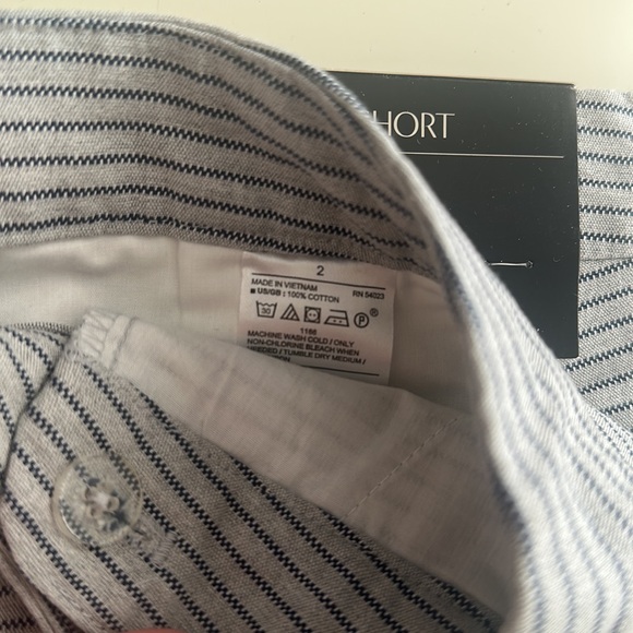 Banana Republic Shorts NWT - Picture 7 of 9
